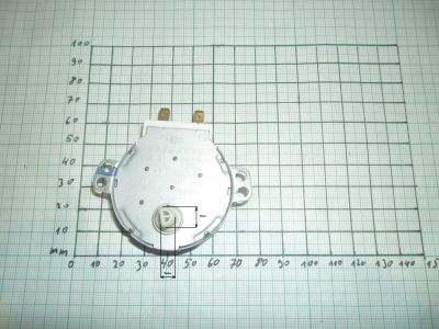 Кликни за увеличение М-0095 МОТОРЧЕ ЗА МИКРОВЪЛНОВА ФУРНА 220V 0